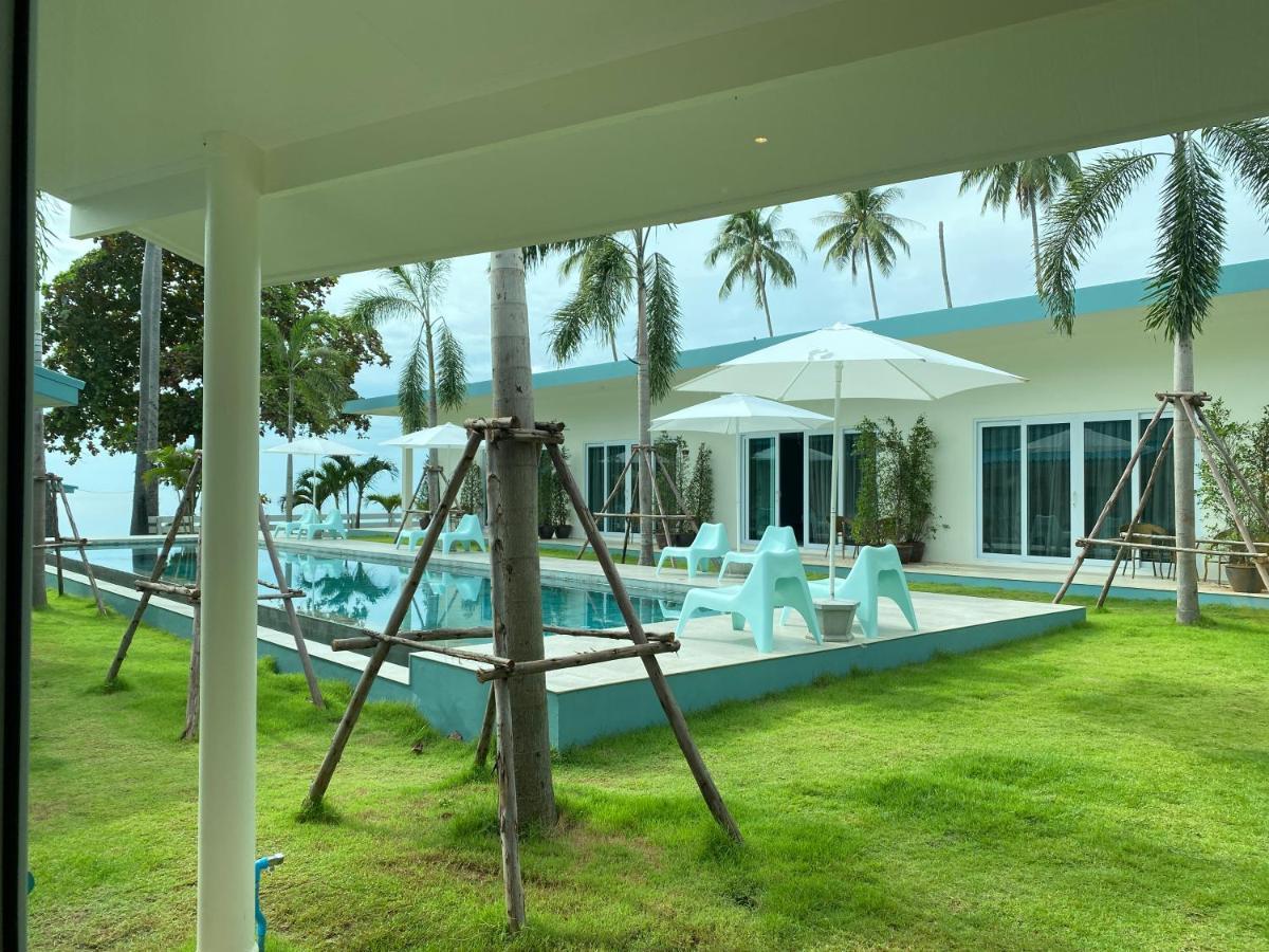 Le Petit Saint Tropez Hotel Khanom Exterior foto